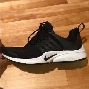 Nike Air Presto Athletic Shoes